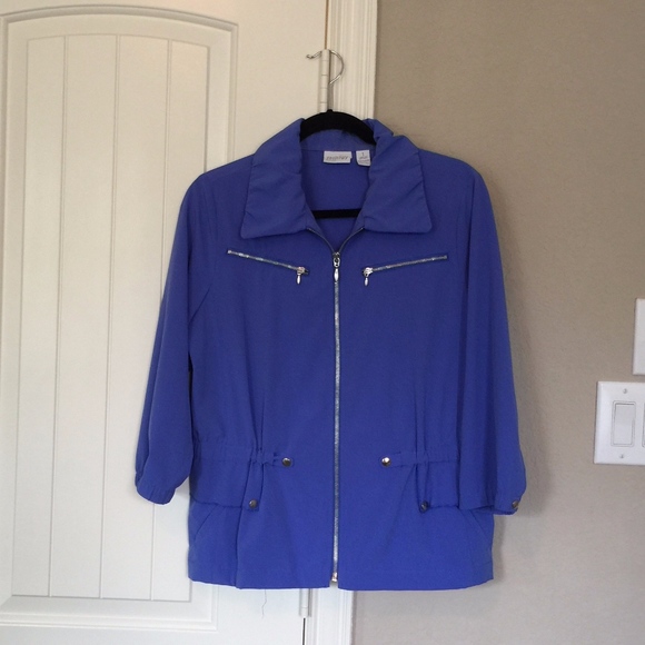 Jacket - Picture 1 of 5